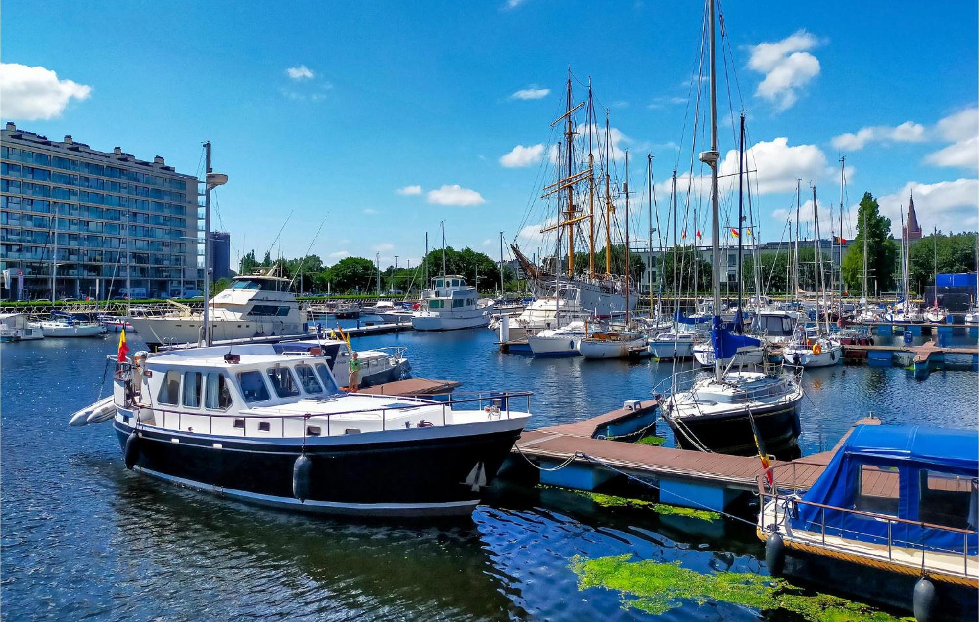Residentie Zeezicht Lägenhet Oostende Exteriör bild